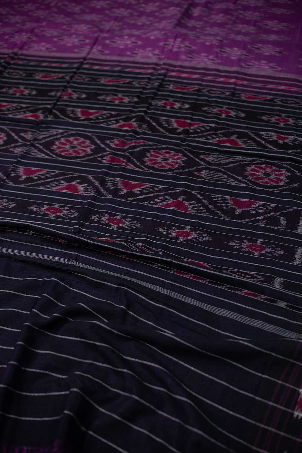 Boysenberry Purple Orissa Ikat Cotton saree - Image 3