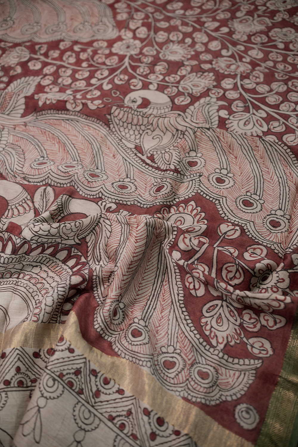 Peacock with Floral Painted kalamkari Maheshwari saree - Image 3