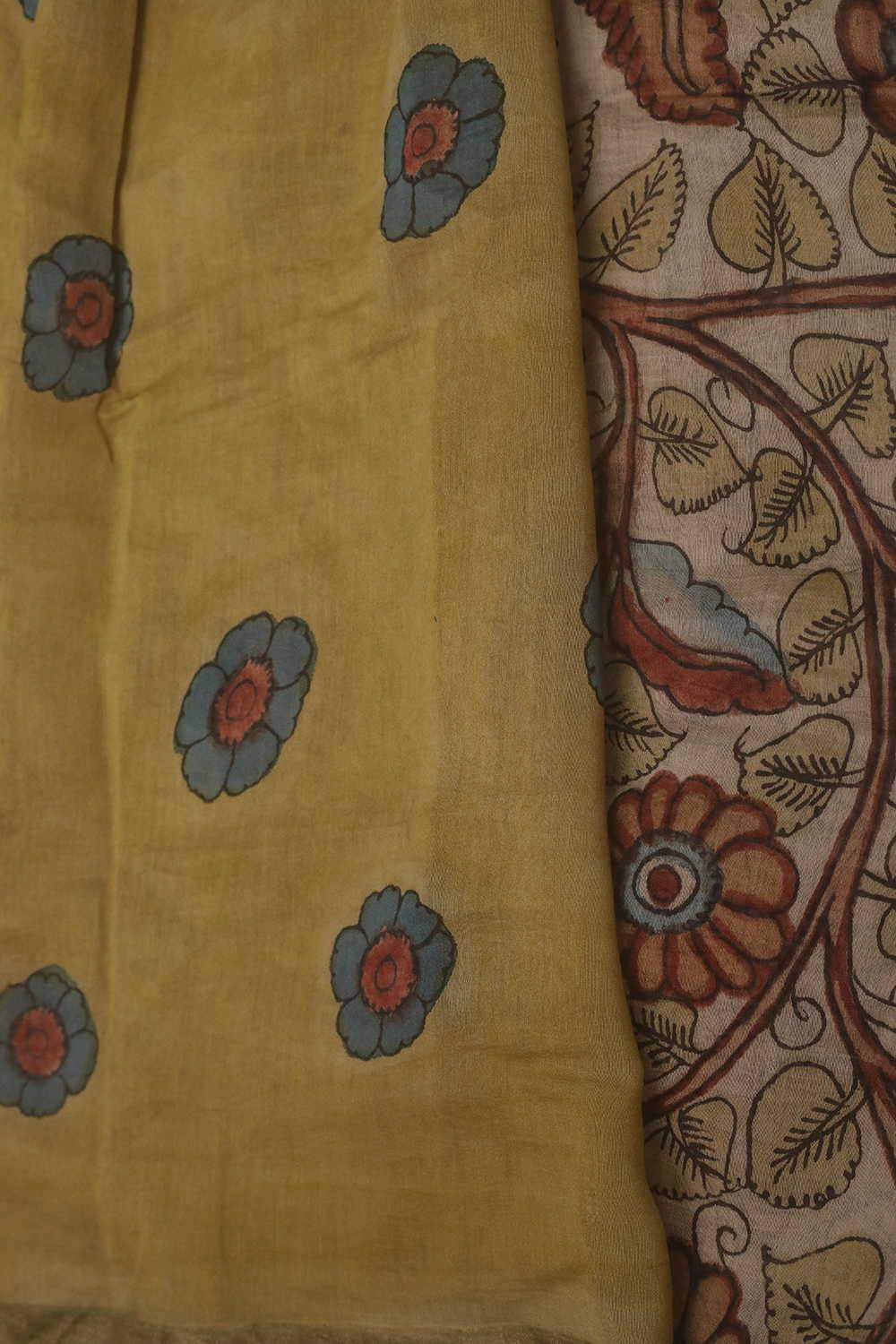 Peacock with Floral Painted kalamkari Silk Cotton saree - Image 4