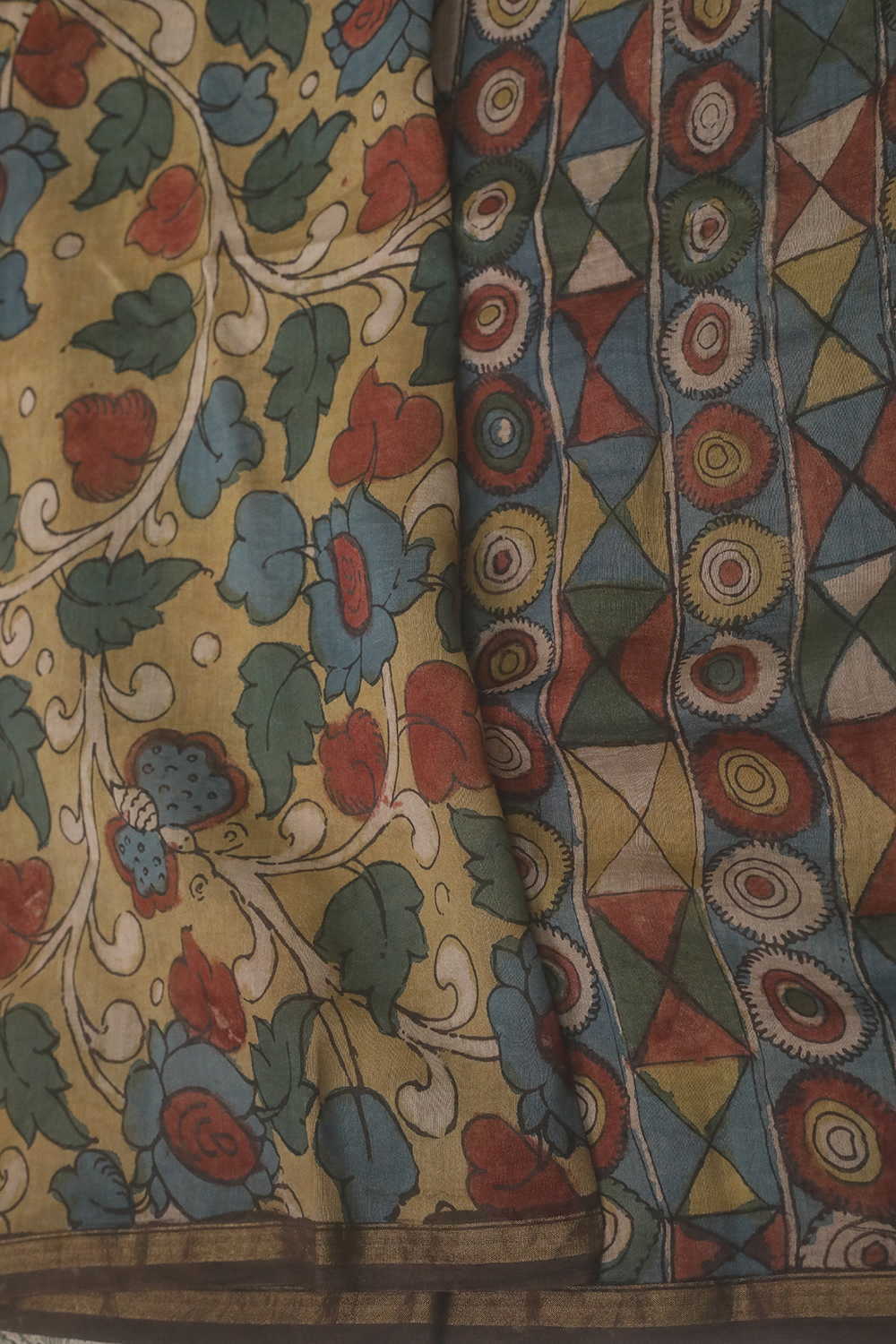 Geometric Pattern Painted kalamkari Silk Cotton saree - Image 4