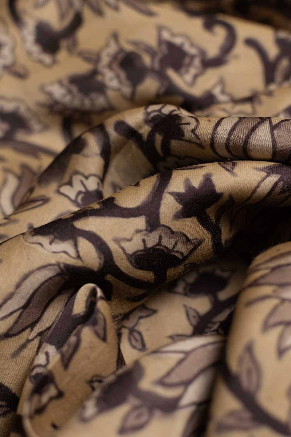 Lotus Cluster Floral Block Printed Modal Silk Fabric-0.5m - Image 3