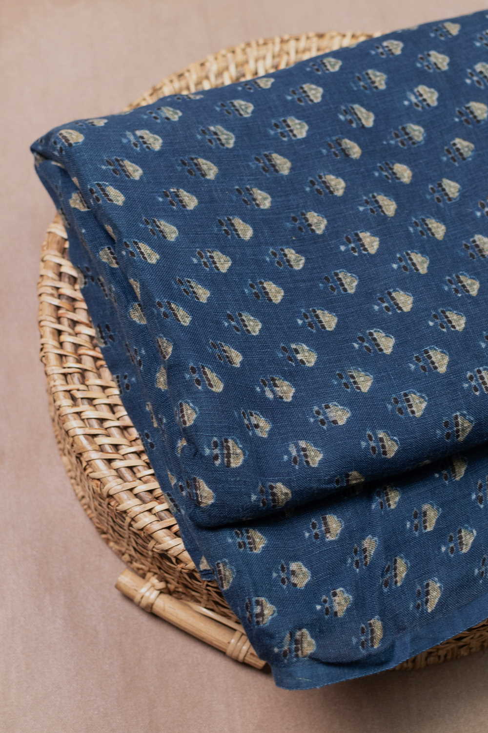 Indigo with Little Motifs Ajrak Linen Fabric - 1m - Image 3
