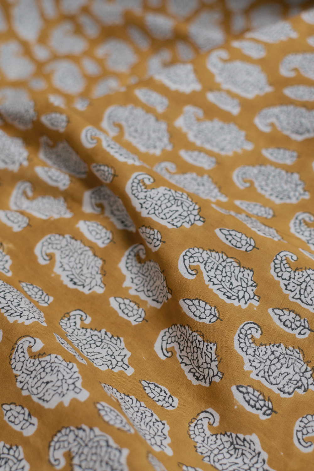 Paisley Butta - Yellow Sanganeri Cotton Fabric - 1.85m - Image 2