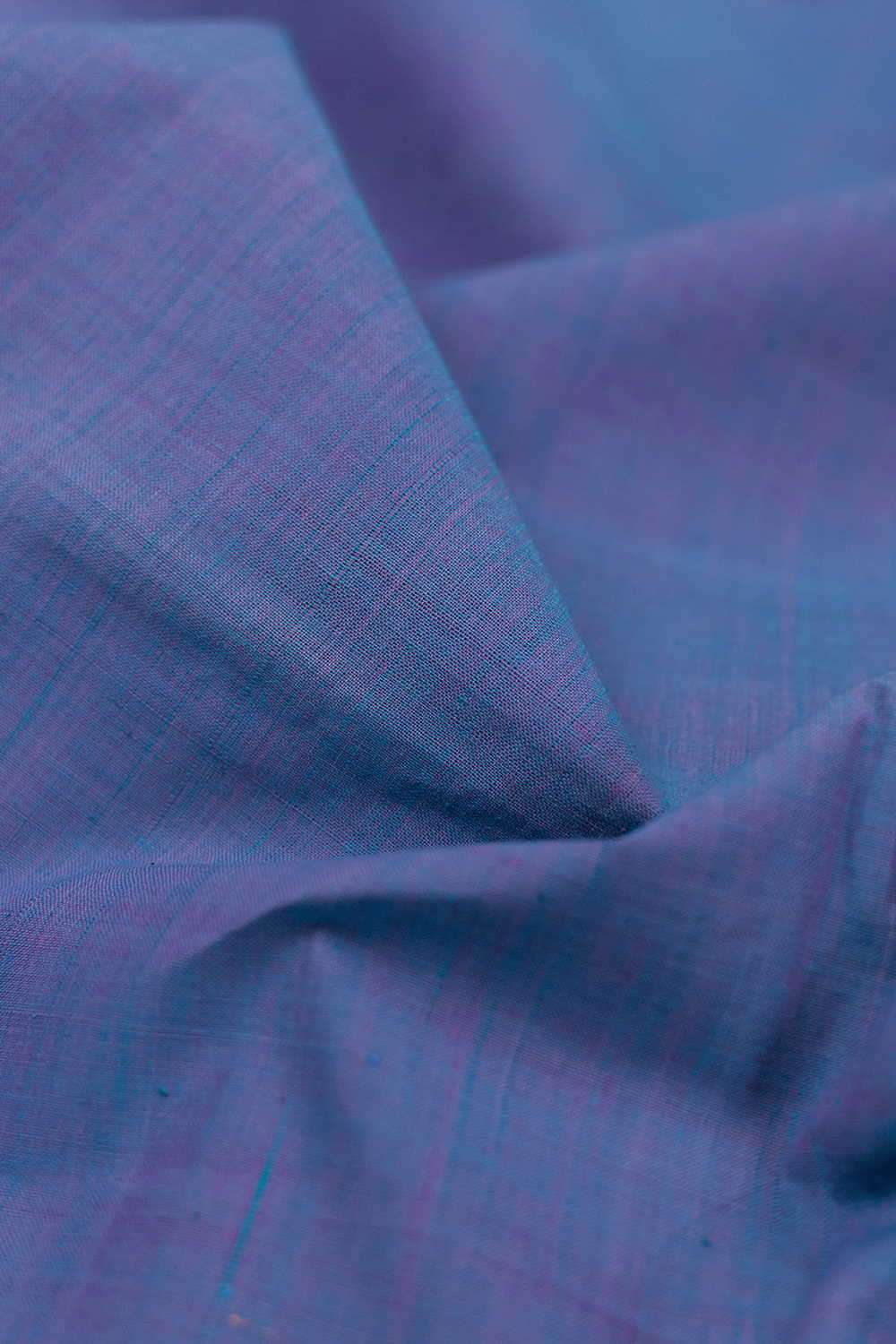 Dual Shaded Purple Handwoven Cotton Fabric - 0.75m - Image 3