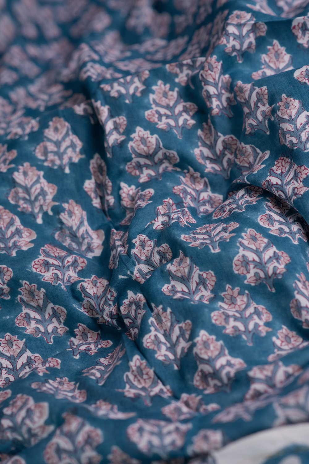 Classic Flower Butta Sanganeri Cotton Fabric - Image 3