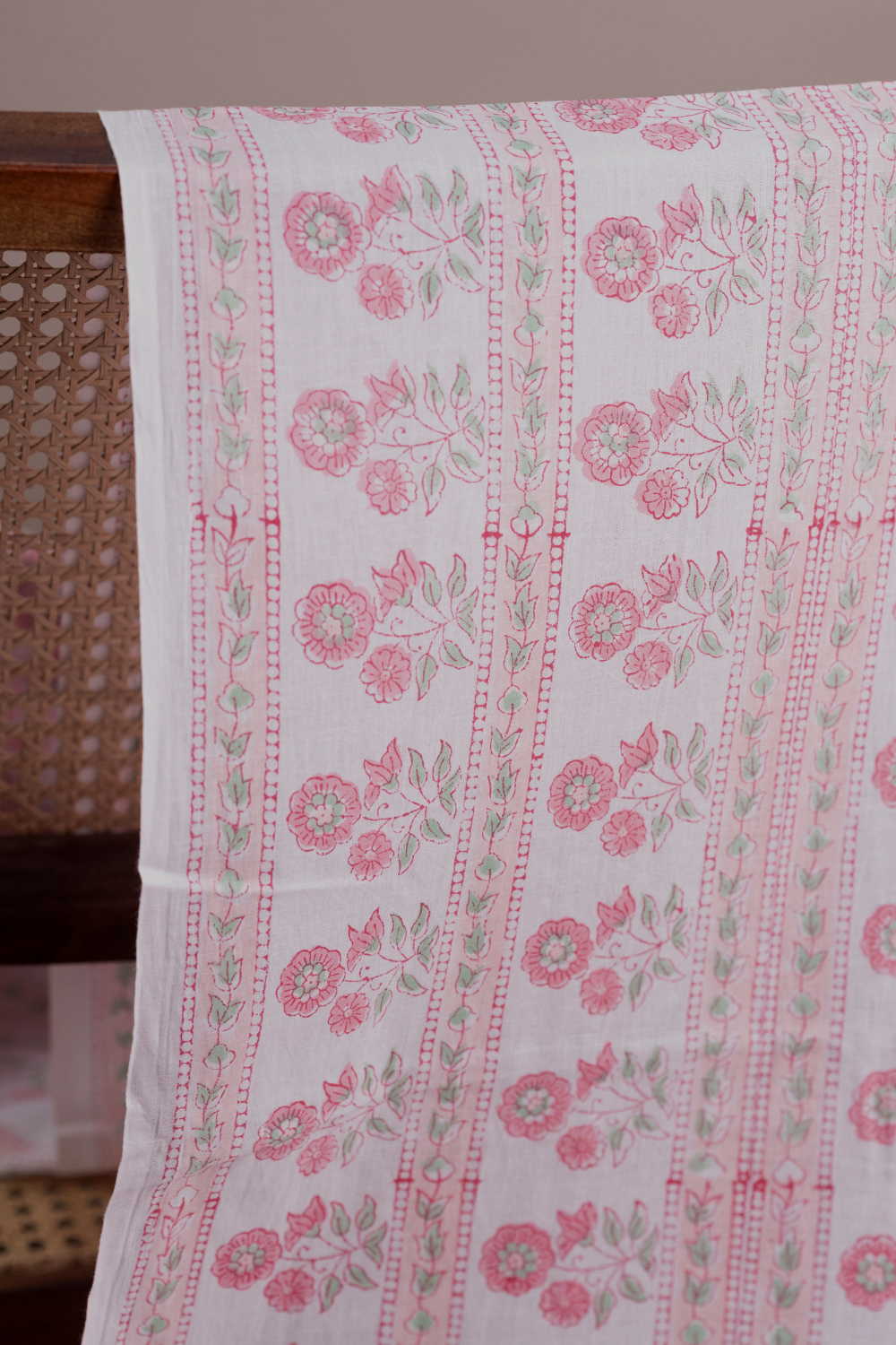 Running Floral - Cream Sanganeri Cotton Fabric - Image 2