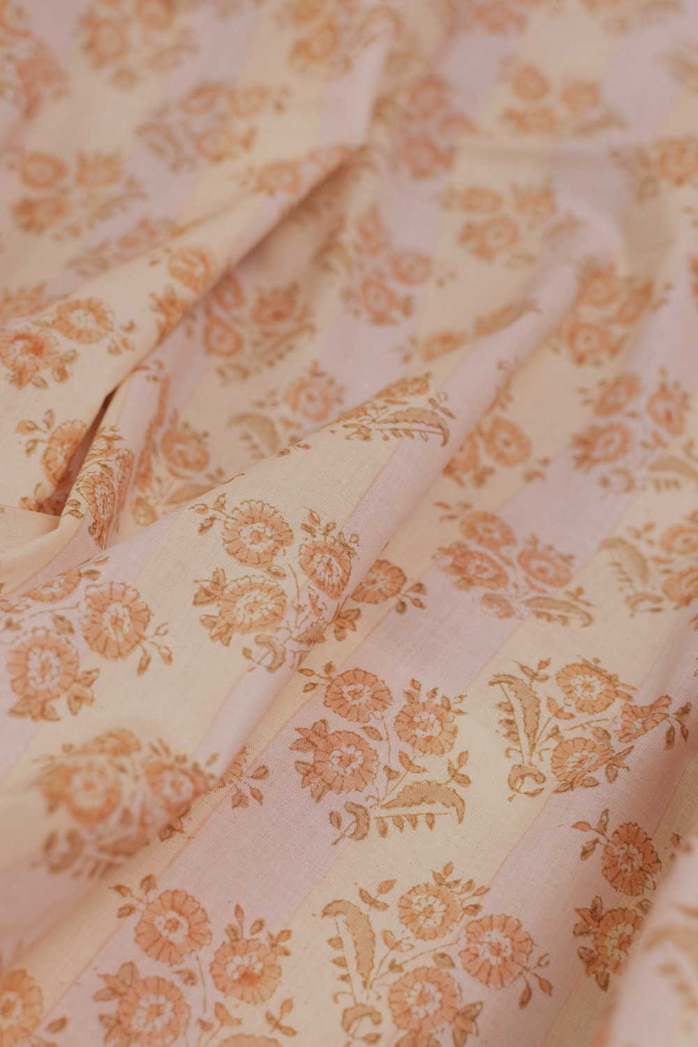 Florets Sanganeri Cotton Fabric - Image 2