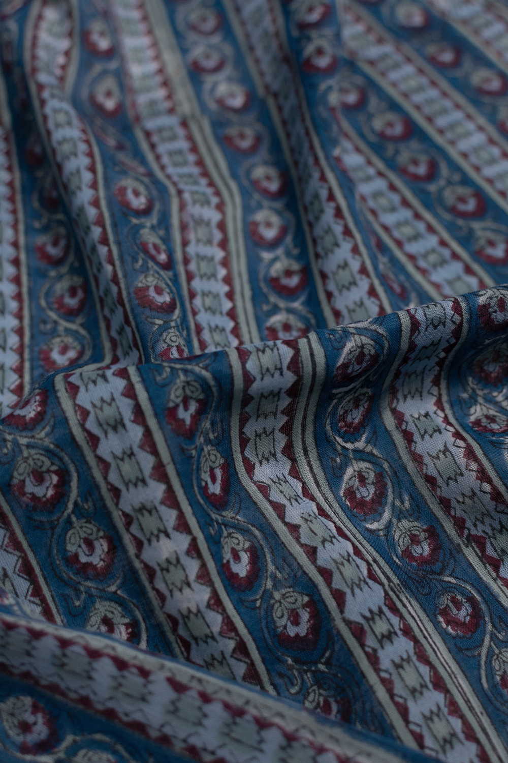 Rustic Floral Stripe Sanganeri Mul Cotton Fabric - Image 2