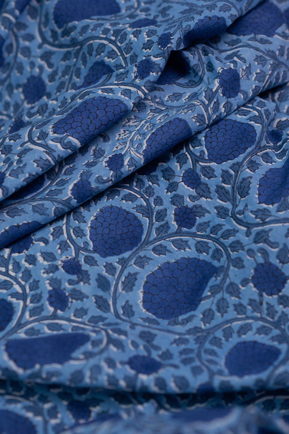 Garden Cluster Sanganeri Cotton Fabric - Image 3