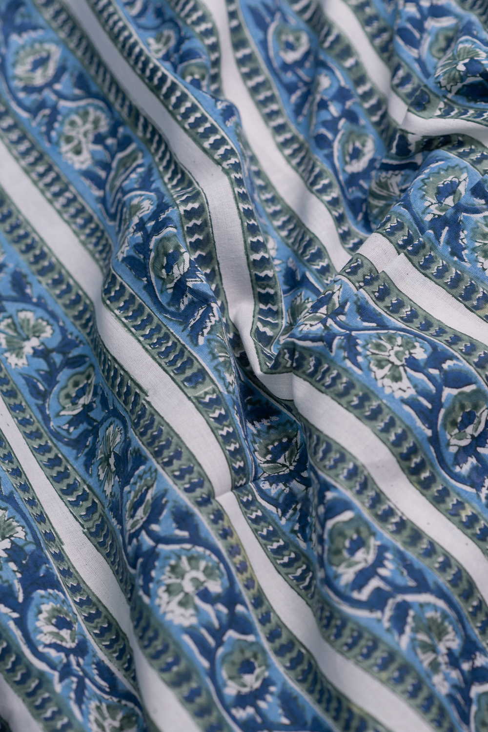 Running Blooms Sanganeri Cotton Fabric - Image 3