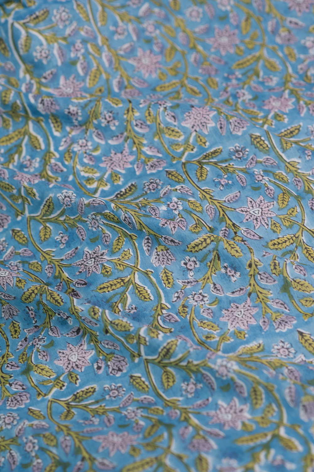 Leafy Blue Floral Sanganeri Mul Cotton Fabric - Image 3