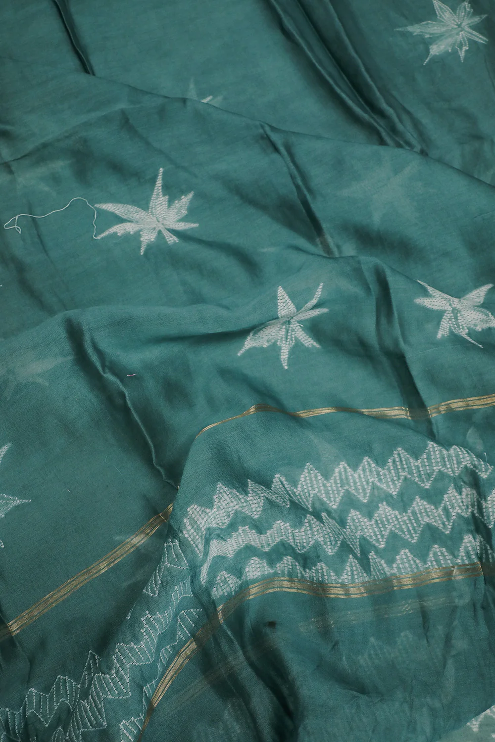 Leafy Floral on Green Shibori Silk Cotton Dupatta - Image 3