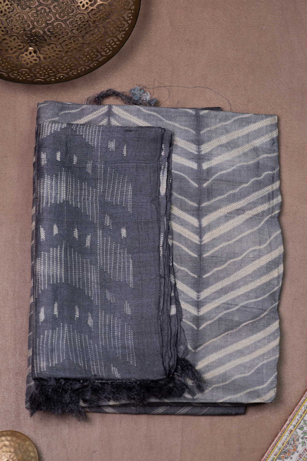 Creamy Grey Shibori Tussar Top & Dupattas