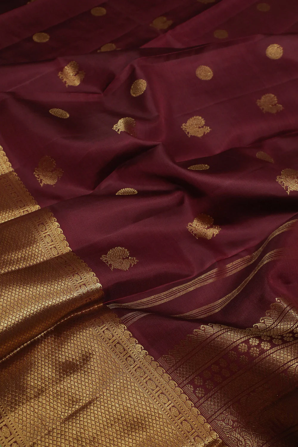 Peacock Motifs on Maroon Handwoven Kanchi Silk Dupatta - Image 3