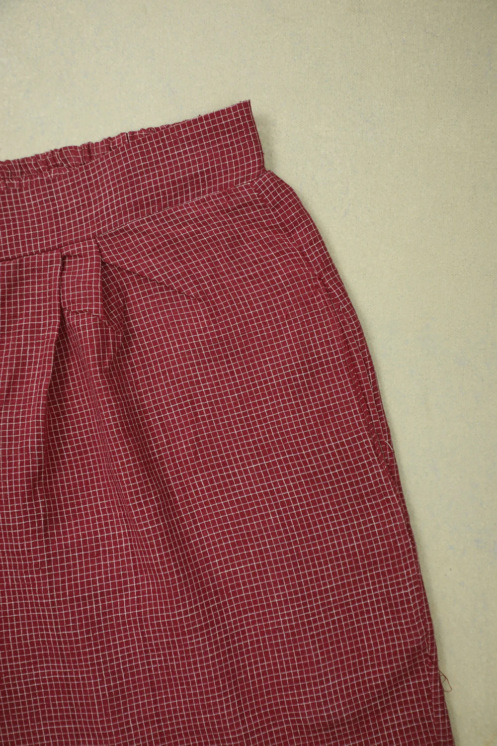 Checks on Maroon Handwoven Pant - Image 2