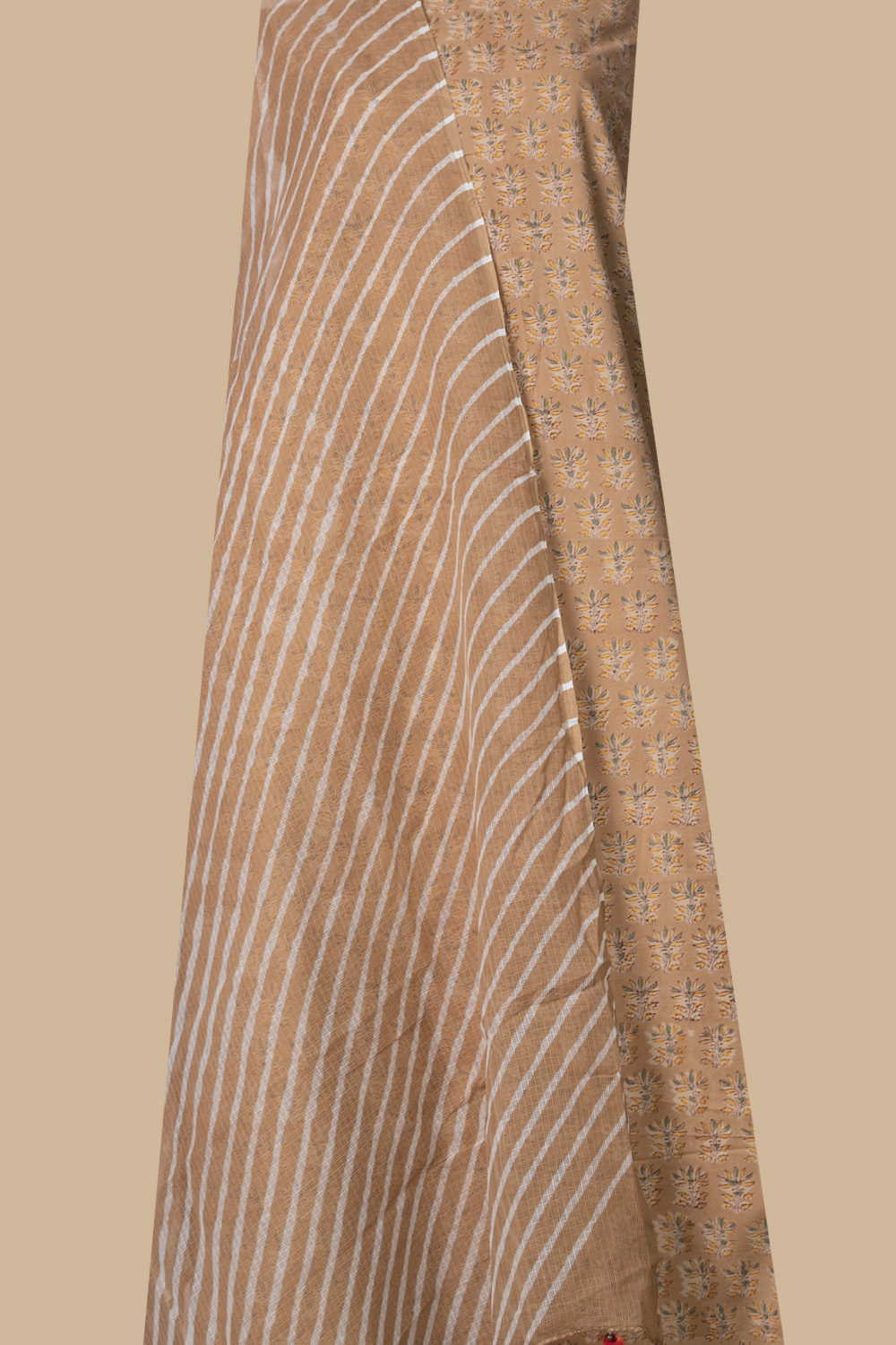 Beige Sanganeri Top & Leheriya Kota Dupatta - Image 2